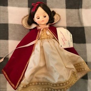 Madame Alexander Snow White doll